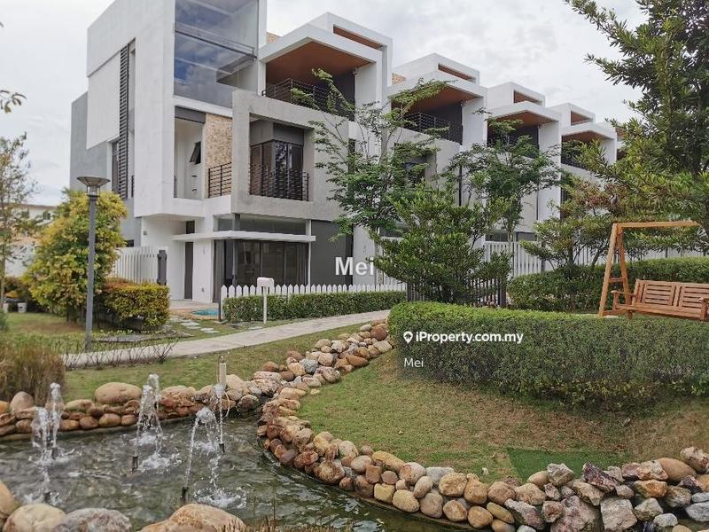 Bungalow House for Sale in Bandar Country Homes, Rawang by Mei - iProperty.com.my