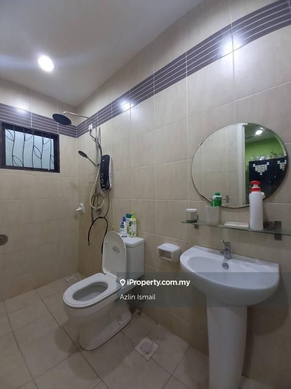 Semi-Detached House for Sale in Cahaya Spk, Shah Alam by Azlin Ismail - iProperty.com.my