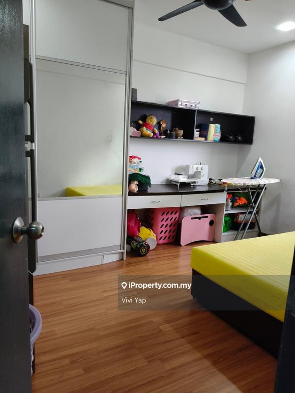Service Residence for Sale in Park @ One South by Vivi Yap - iProperty.com.my