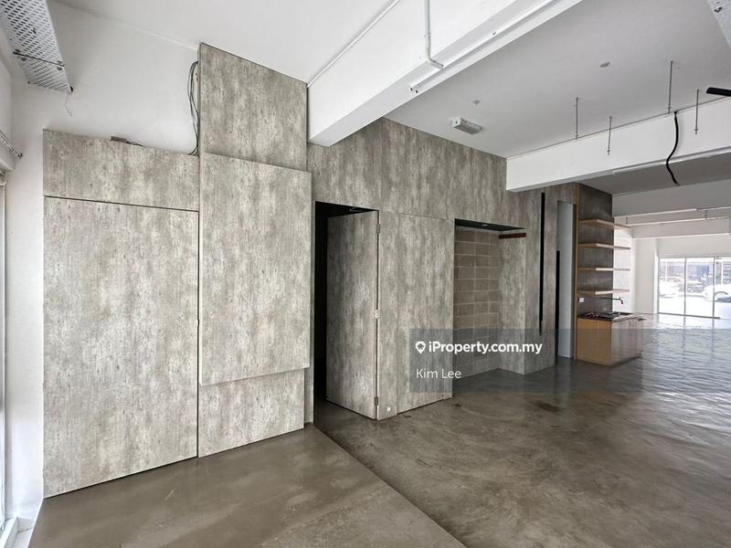 Kedai untuk Dijual di Cheras Selatan, Bandar Tun Hussein Onn, Cheras, Balakong oleh Kim Lee - iProperty.com.my