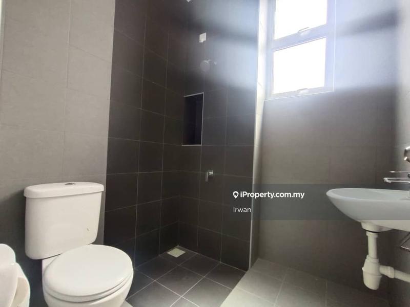 Rumah Berangkai 2 Tingkat untuk Dijual di Eco Forest, Semenyih oleh Irwan Affandi - iProperty.com.my