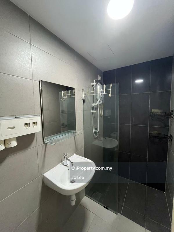 Kediaman Servis untuk Disewa di Avenue D'Vogue oleh Jc Lee - Bathroom - iProperty.com.my