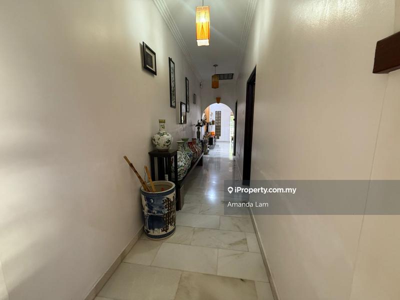 Semi-Detached House for Sale in Taman Free School, Jelutong by Amanda Lam - iProperty.com.my