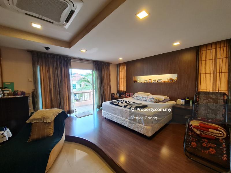 Banglo untuk Dijual di Mines Resort City, Seri Kembangan oleh Venice Chong - iProperty.com.my