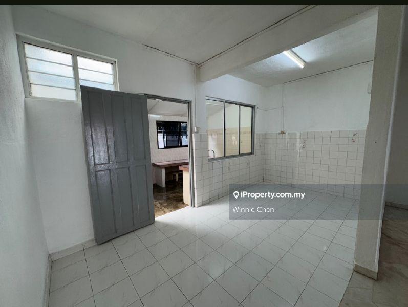 Rumah Berangkai 2 Tingkat untuk Dijual di Pekan Razaki, Ipoh oleh Winnie Chan - iProperty.com.my
