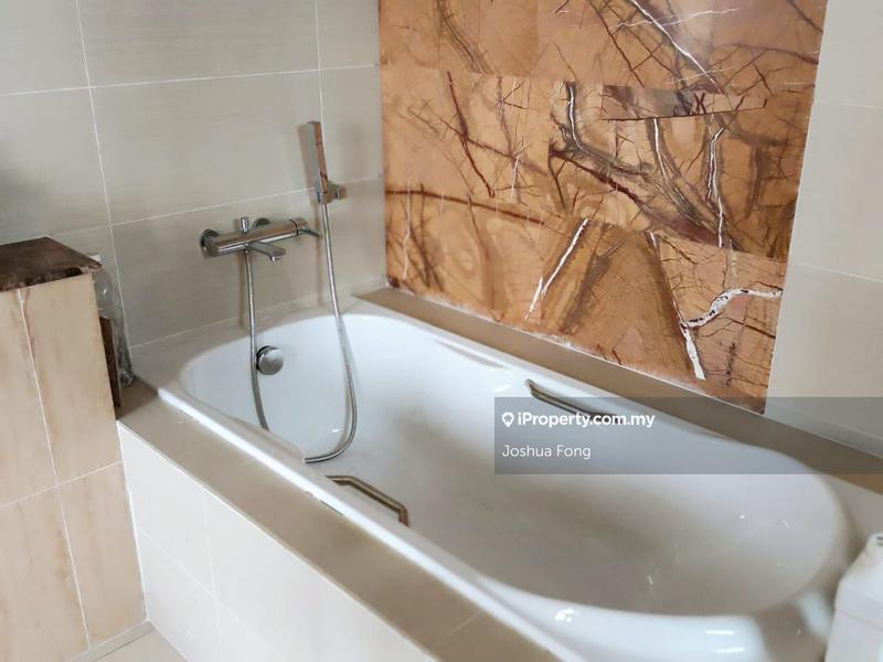 Rumah Berkembar untuk Dijual di Bandar Kinrara Seksyen 1, Bandar Kinrara oleh Joshua Fong - iProperty.com.my