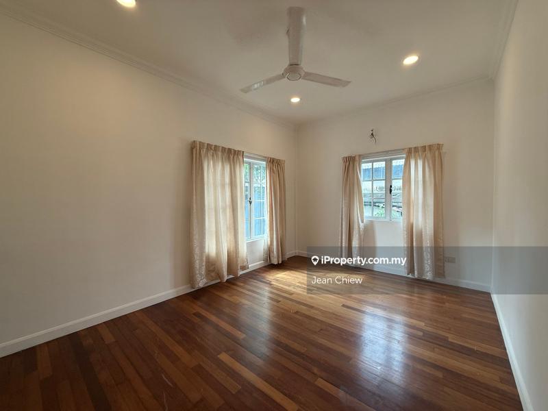 Bungalow House for Sale in Taman United, Jalan Klang Lama (Old Klang Road) by Jean Chiew - iProperty.com.my