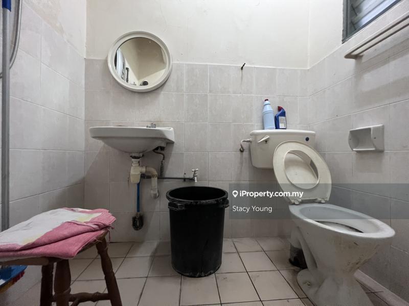 Rumah Teres untuk Dijual di Bandar Mahkota Cheras, Cheras oleh Stacy Young - iProperty.com.my