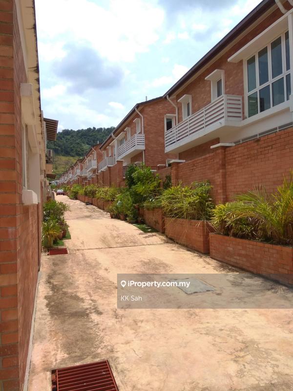 Rumah Bandar untuk Dijual di Goodview Heights, Kajang oleh KK Sah - iProperty.com.my