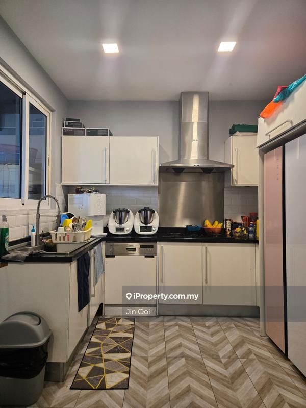 For Sale - Hijauan Kiara