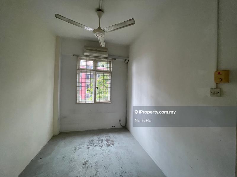 Apartment for Sale in Orchid @ Anggerik by Noris Ho - iProperty.com.my