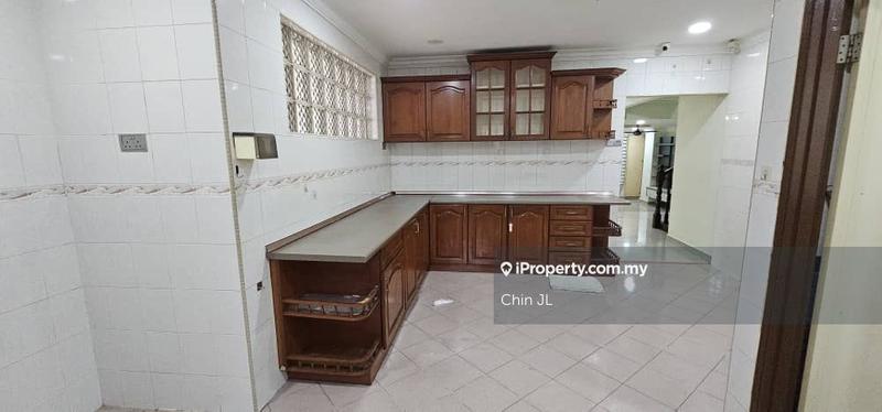 Rumah Berangkai 2 Tingkat untuk Dijual di Damansara Kim, Petaling Jaya oleh Chin JL - iProperty.com.my