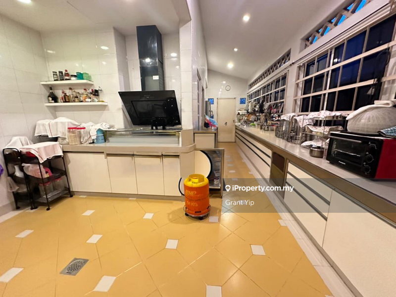 Semi-Detached House for Sale in Sungai Long, Bandar Sungai Long by Grant Yip - iProperty.com.my