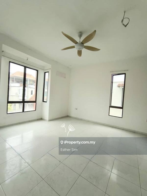 3-storey Terraced House for Sale in f1gxv, Butterworth by Esther Sim - iProperty.com.my