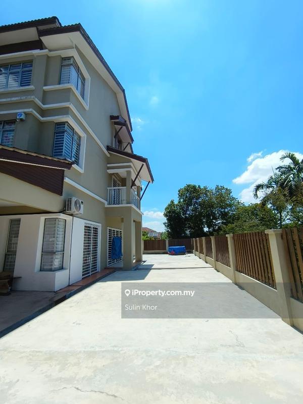 Rumah Teres untuk Dijual di Bandar Bukit Puchong 2, Puchong oleh Sulin Khor - iProperty.com.my