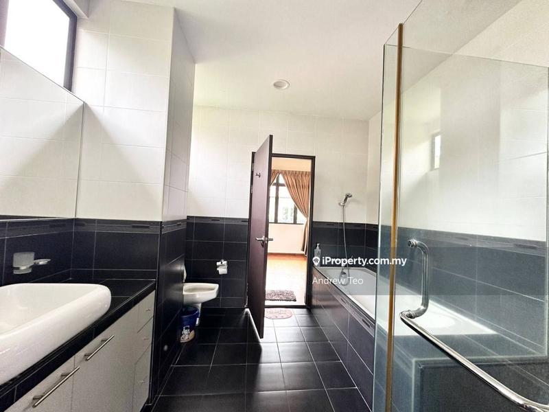 Bungalow House for Sale in Bukit Kesenangan, Johor Bahru by Andrew Teo - iProperty.com.my