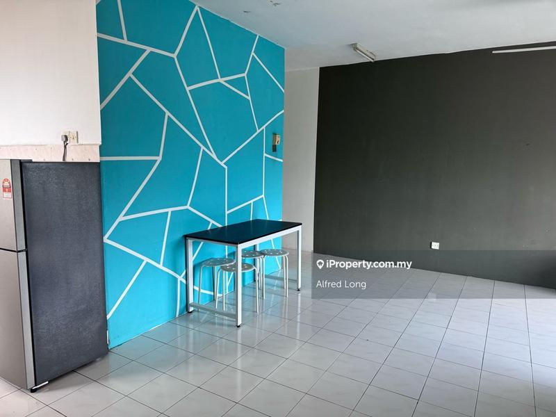 For Sale - Vista Pinggiran Apartment