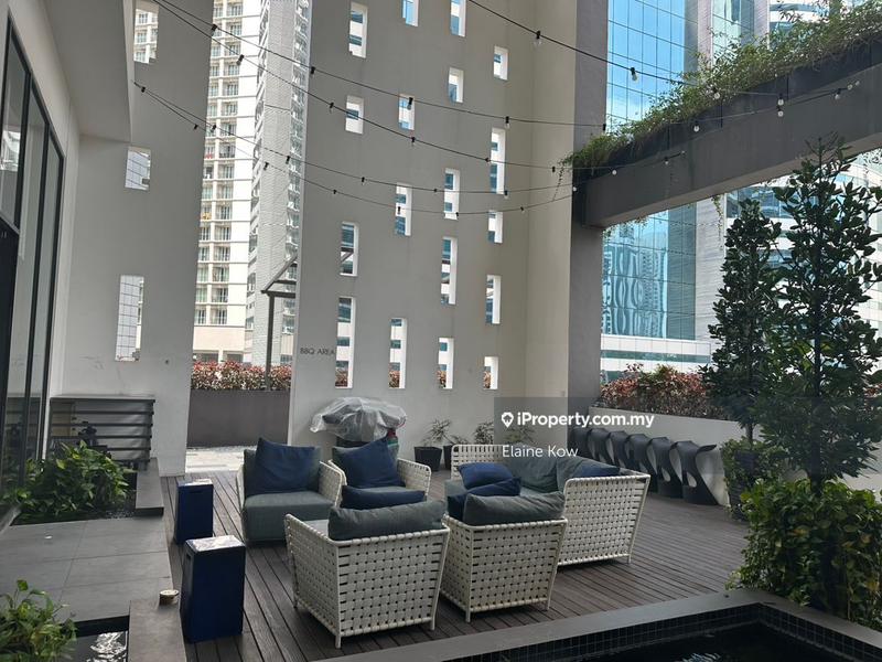 For Rent - The Manhattan