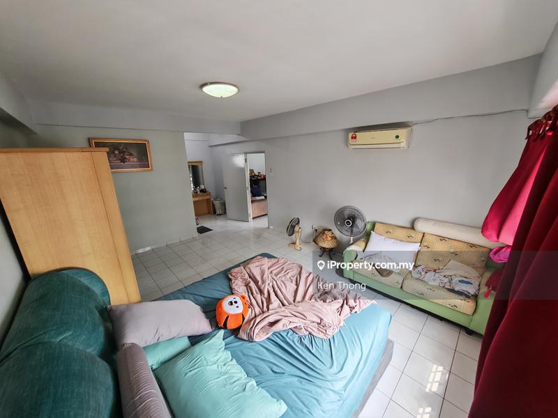 For Sale - Endah Ria