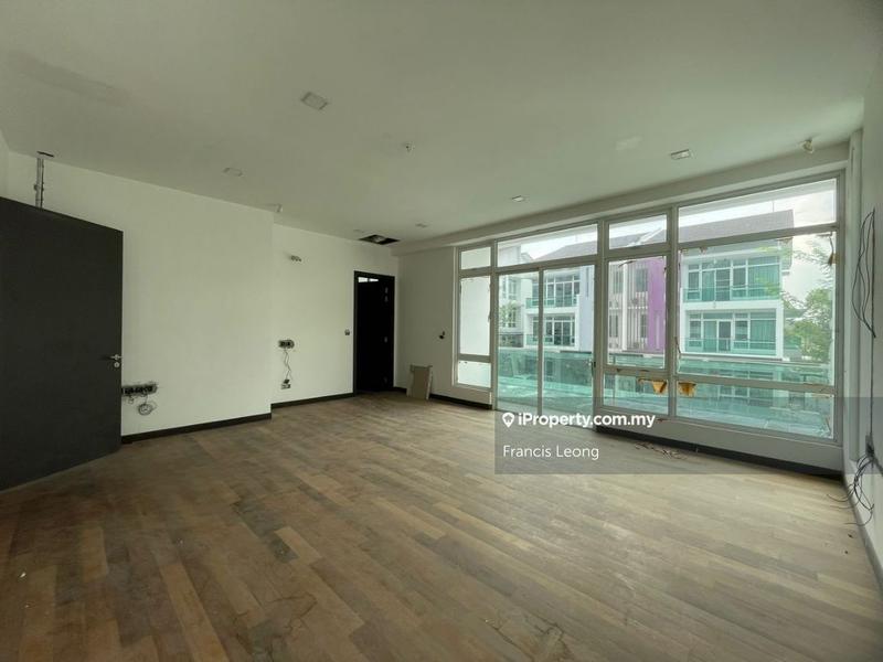 Rumah Berkembar untuk Dijual di Kinrara Residence, Puchong oleh Francis Leong - iProperty.com.my