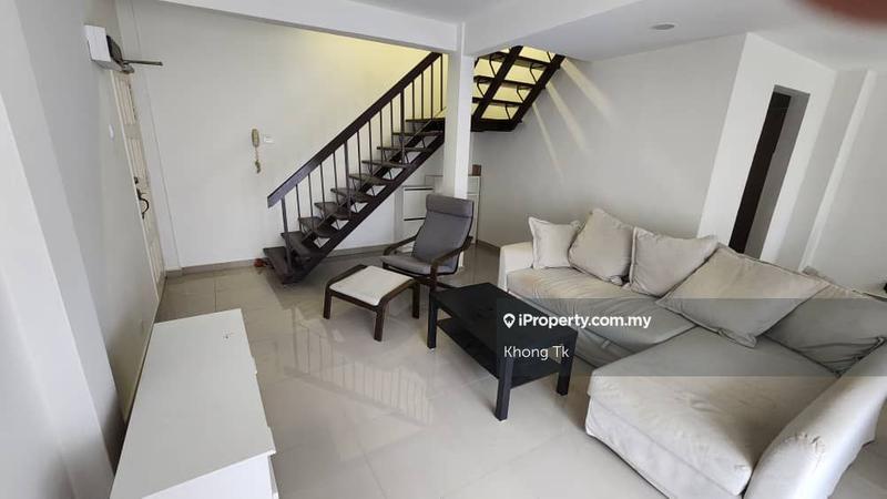 For Rent - Villa OUG