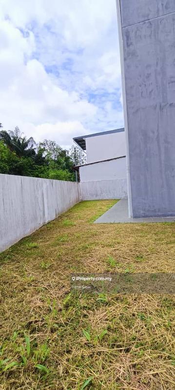 2-storey Terraced House for Sale in Suriaman 3, Suria Heights, Seremban 2, Bandar Sri Sendayan by Irene Siew - iProperty.com.my