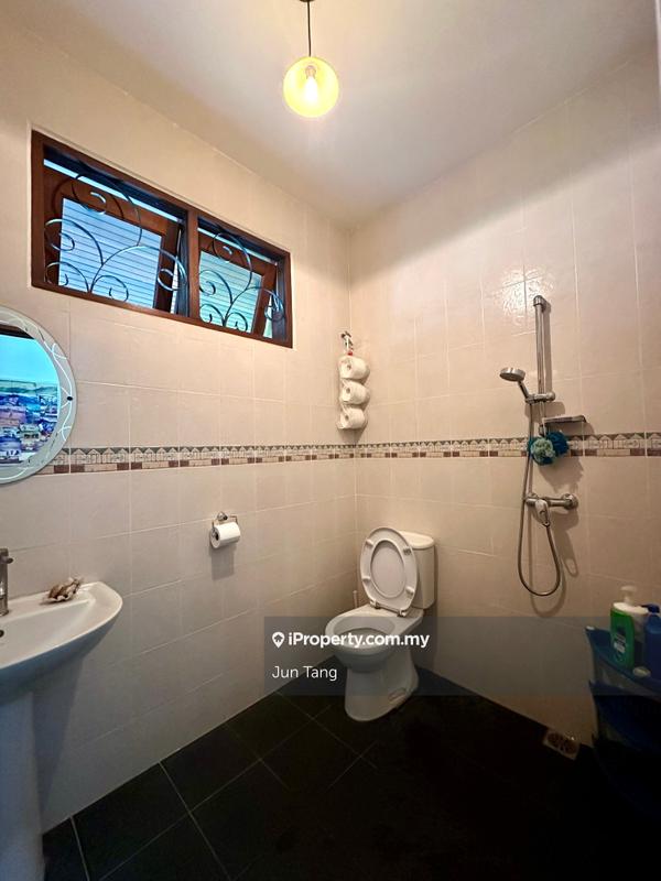 Bungalow House for Sale in Taman Perpaduan Koperasi, Tambun by Jun Tang - iProperty.com.my