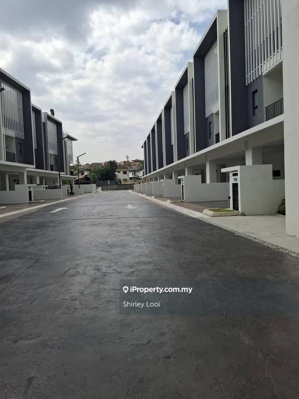 Kondominium untuk Dijual di Alstonia Hilltop Homes @ BRP oleh Shirley Looi - iProperty.com.my