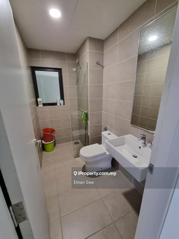 Kediaman Servis untuk Dijual di D'sara Sentral oleh Ethan Swe - iProperty.com.my