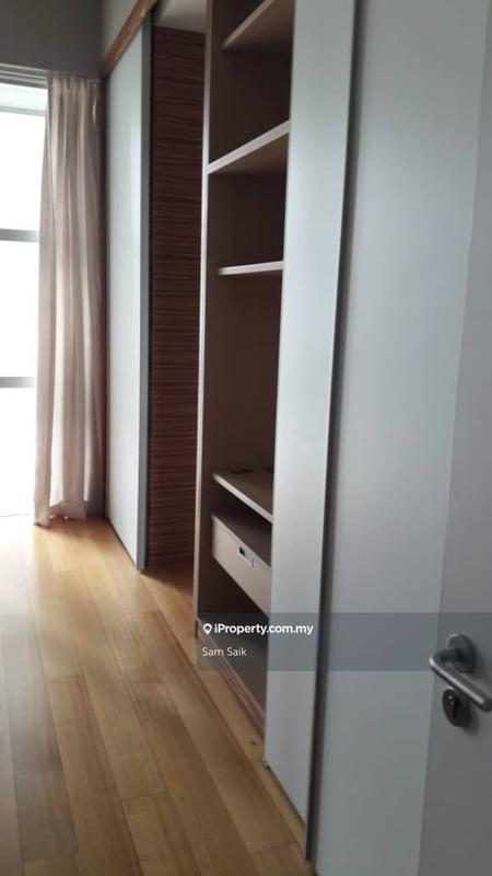 For Rent - Park Seven