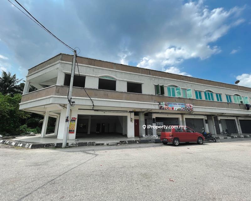 Shop / Office for Sale in Seri Manjung, Perak by Kailiang - iProperty.com.my