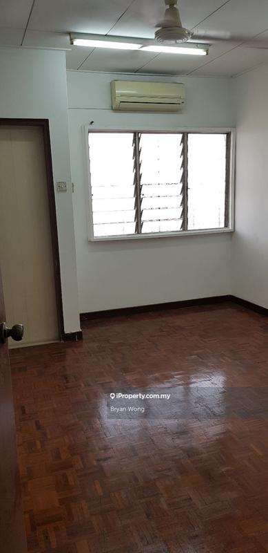 2-storey Terraced House for Sale in Damansara Jaya, Petaling Jaya by Bryan Wong - iProperty.com.my
