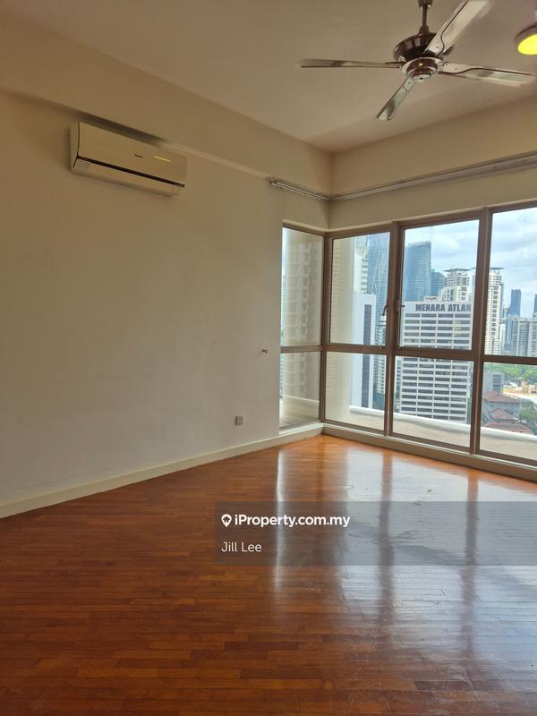 For Sale - Hampshire Park Condominium