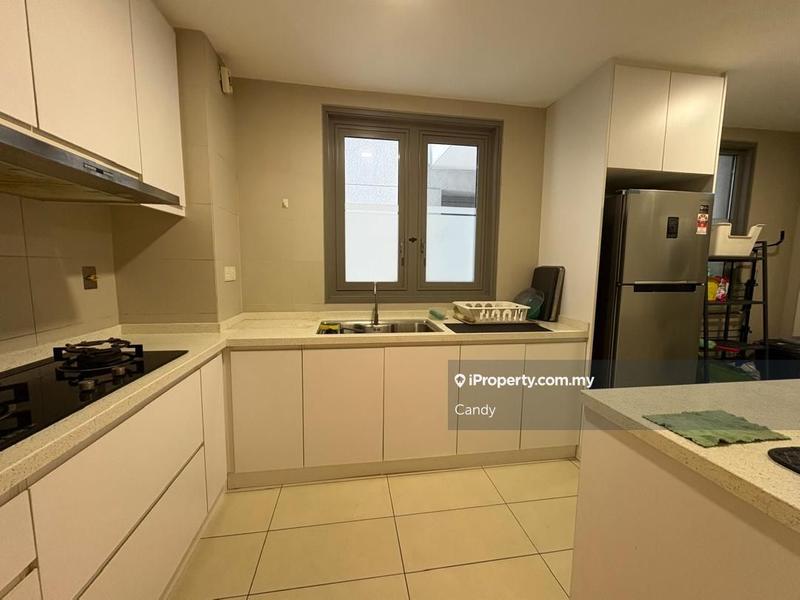 Service Residence for Sale in The Sentral Residences by Candy - iProperty.com.my