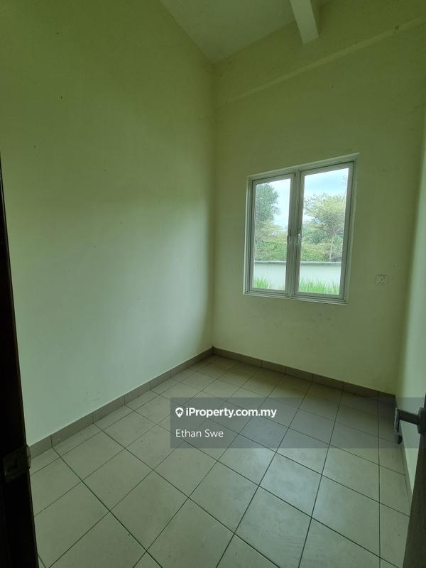 Rumah Berkembar untuk Dijual di Bukit Rahman Putra, Sungai Buloh oleh Ethan Swe - iProperty.com.my