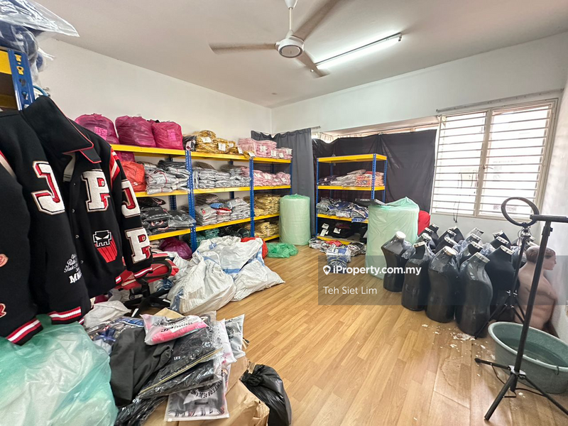Rumah Berkembar untuk Dijual di Taman Anggun, Rawang oleh Teh Siet Lim - iProperty.com.my