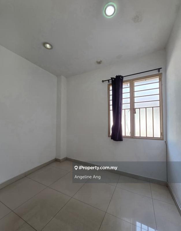 Rumah Berangkai 2 Tingkat untuk Dijual di Usj 1, Subang Jaya oleh Angeline Ang - iProperty.com.my