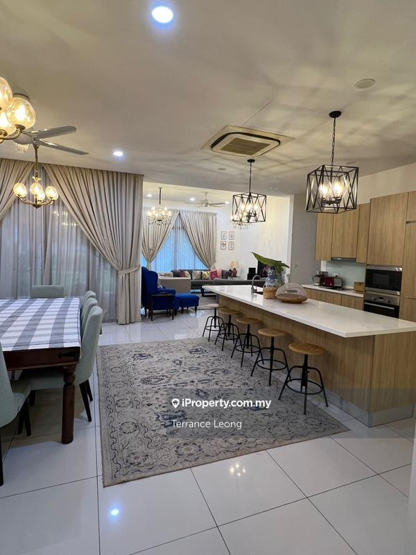Rumah Teres 3-Tingkat untuk Dijual di Serdang, Seri Kembangan oleh Terrance Leong - iProperty.com.my
