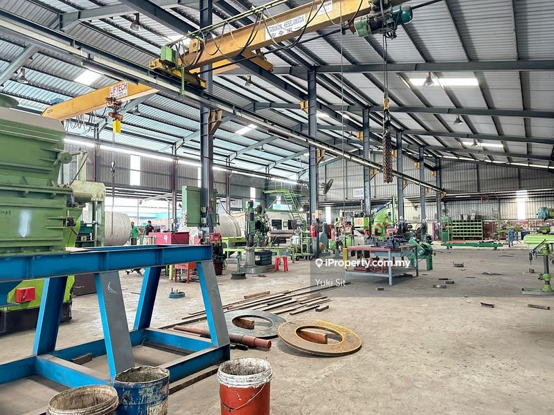For Sale - Kawasan Perindustrian Pengkalan 2