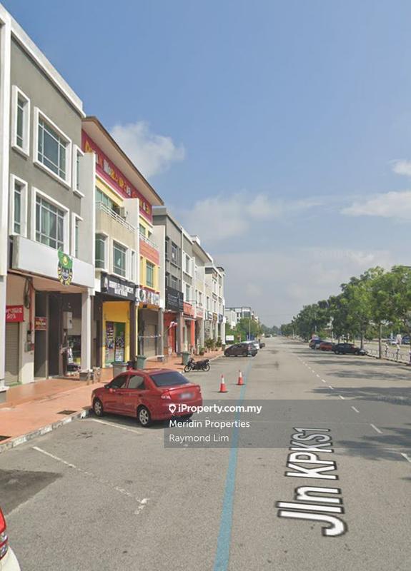 For Sale - Taman Kota Syahbandar ,Jalan KPKS 1, 3 sty Shop @ Main Road