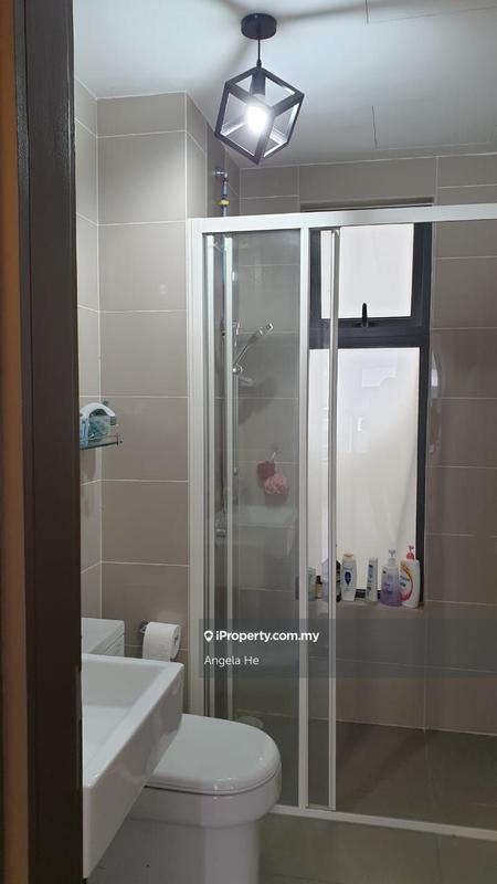 Service Residence for Sale in Seventeen Mall & Residences (Biji Living) by Angela He - iProperty.com.my