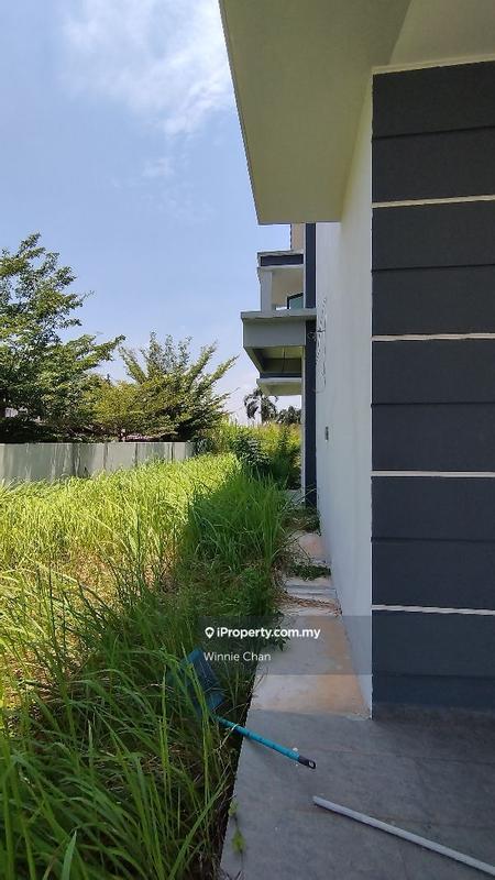 Bungalow House for Sale in Taman Pasir Puteh Selatan, Ipoh by Winnie Chan - iProperty.com.my