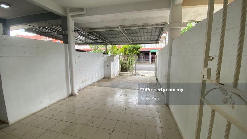Townhouse for Sale in Desa Mutiara , Bandar country Homes , Rawang, Rawang by Andy Yap - iProperty.com.my
