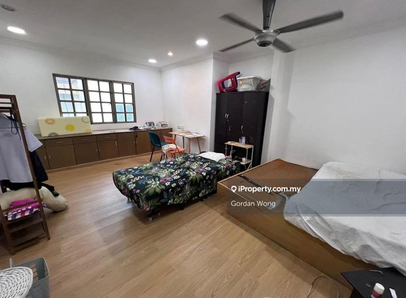 Bungalow House untuk Dijual di Sungai Long, Bandar Sungai Long oleh Gordan Wong - iProperty.com.my