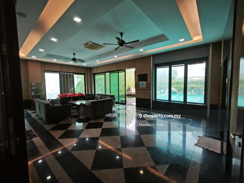 Banglo untuk Dijual di Mines Resort City, Seri Kembangan oleh Madison Foo - iProperty.com.my