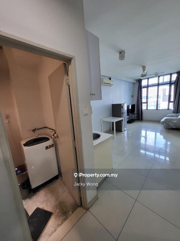 Service Residence for Rent in Centrestage Designer Suite by Jacky Wong - iProperty.com.my