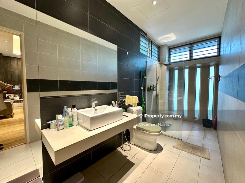Bungalow House untuk Dijual di Bandar Country Homes, Rawang oleh Visaghan Naidu - iProperty.com.my