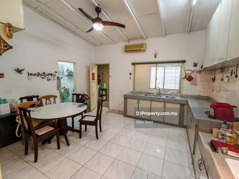 Rumah Teres 1-Tingkat untuk Dijual di Seksyen 8, Petaling Jaya oleh Alex Seet - iProperty.com.my