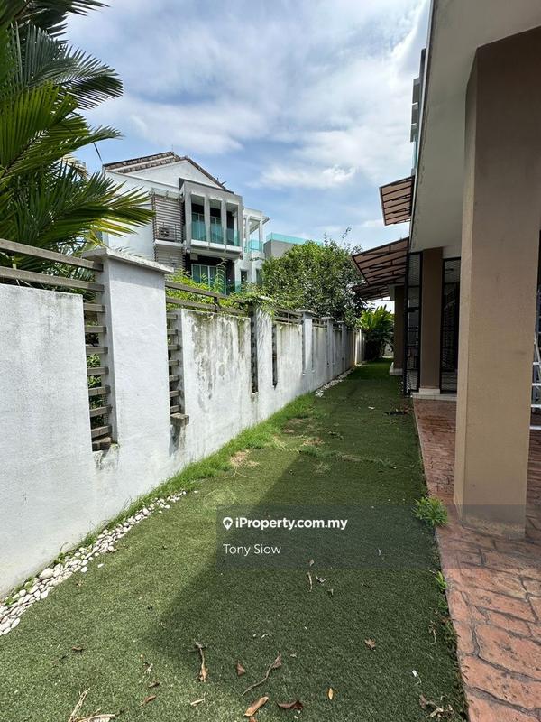 2.5-storey Terraced House for Sale in USJ Heights, Subang Jaya by Tony Siow - iProperty.com.my