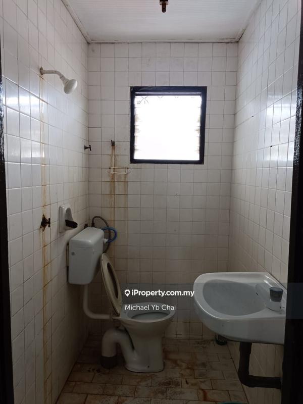 Rumah Teres 2-Tingkat untuk Dijual di Jalan Gebang 3, Shah Alam oleh Michael Yb Chai - iProperty.com.my